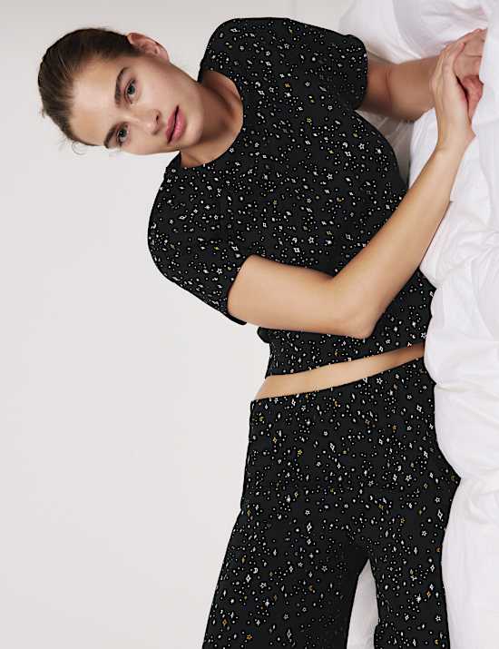 Zkrácená pyžamová souprava s vysokým podílem bavlny a potiskem