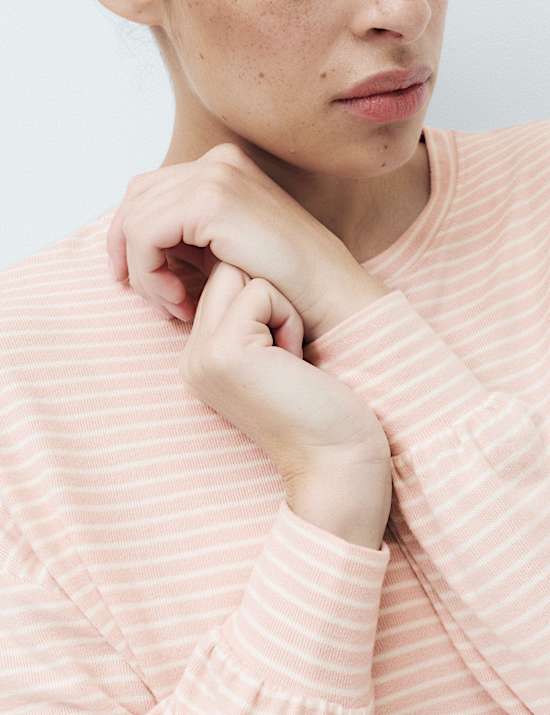 Cosy Knit Printed Cuffed Pyjama Set