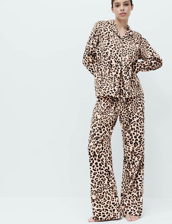 Fleece Printed Revere Pyjama Set