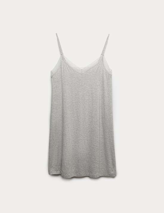 Camis&oacute;n con ribete de encaje