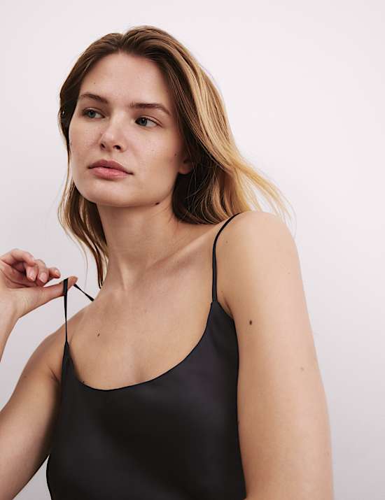 Satijnen pyjamahemdje