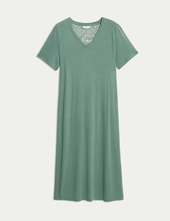 Νυχτικό με δαντελένιες φάσες