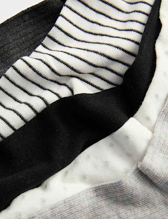 5pk Cotton Rich Patterned Ankle High Socks