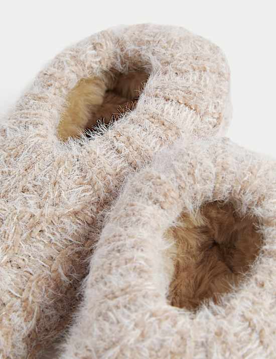 Cable Knit Low Cut Slipper Socks