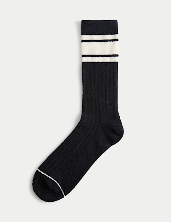 Cosy Striped Ankle High Socks