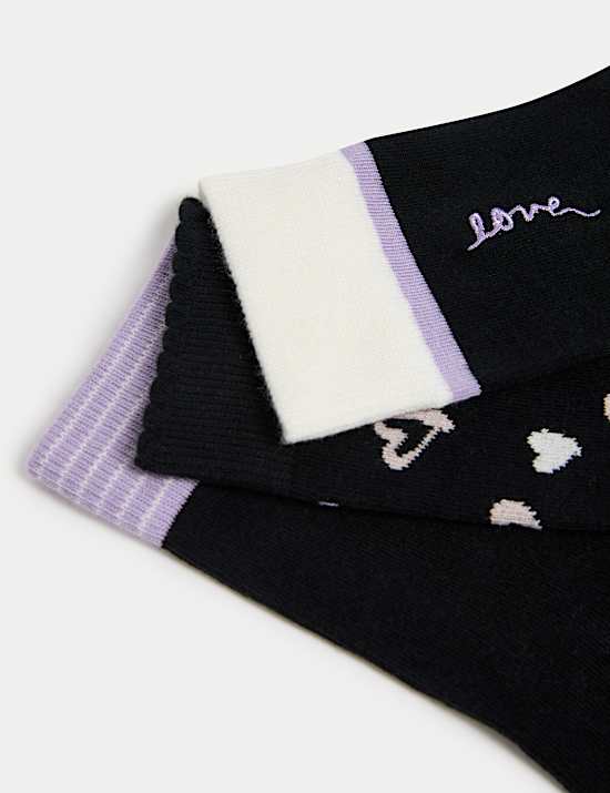 3pk Cotton Rich Love Heart Ankle High Socks