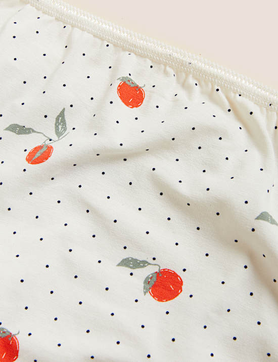 5pk Cotton Rich Lycra&reg; High Rise Knickers