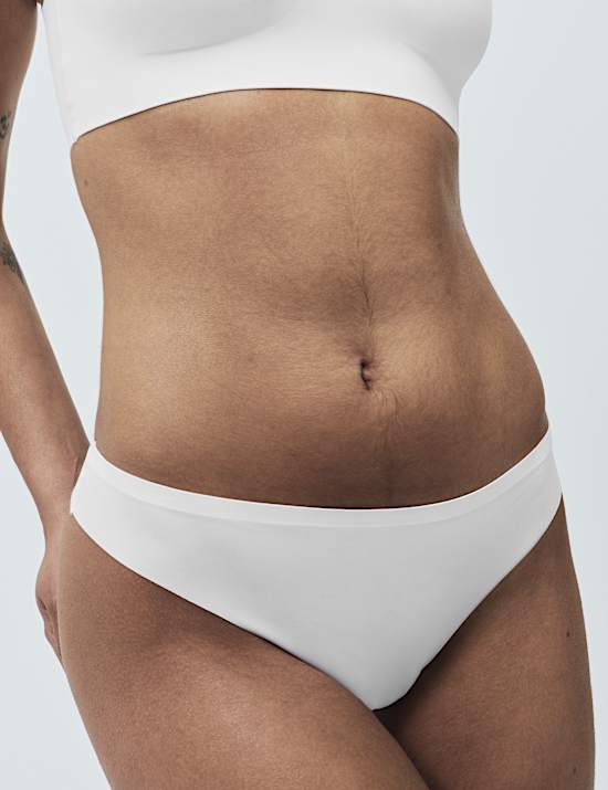 3 pack Body Invisibles&trade; No VPL Thongs