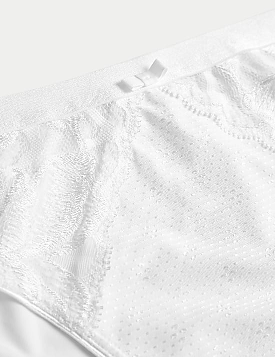 Σλιπ Wildblooms με ψηλό κόψιμο στους γοφούς σε σετ των 3