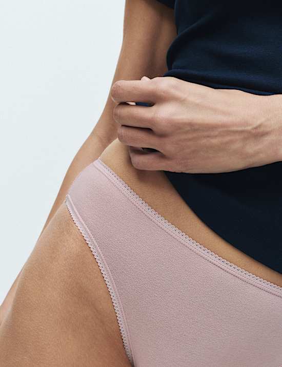 Lot de 5 culottes &eacute;chancr&eacute;es en coton et Lycra&reg;
