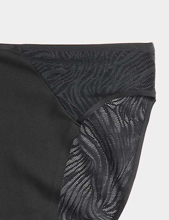 Lot de 2 culottes &eacute;chancr&eacute;es orn&eacute;es de dentelle