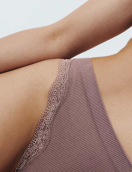 2 Pack Jasmine Lace Trim Seamless Thongs