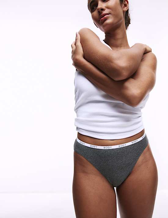 4pk Cotton Rich High Leg Knickers