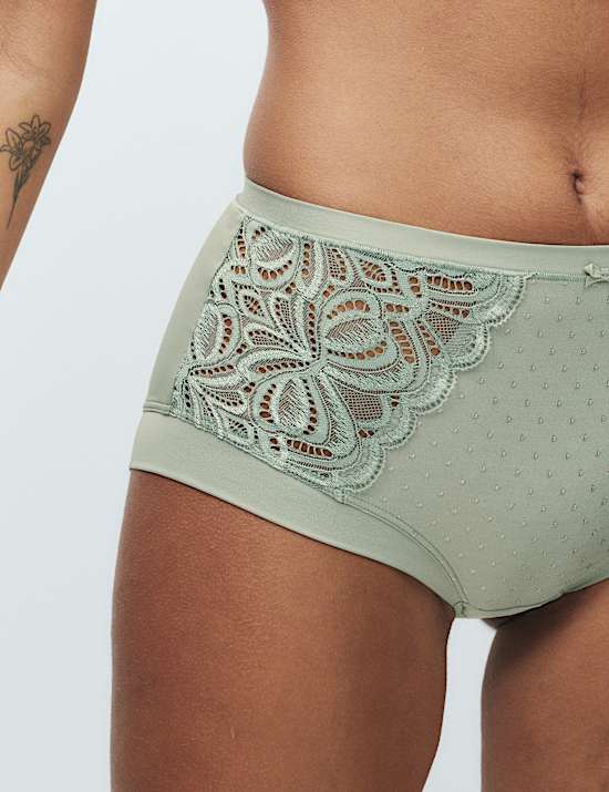 3pk Amelia Lace High Rise Shorts