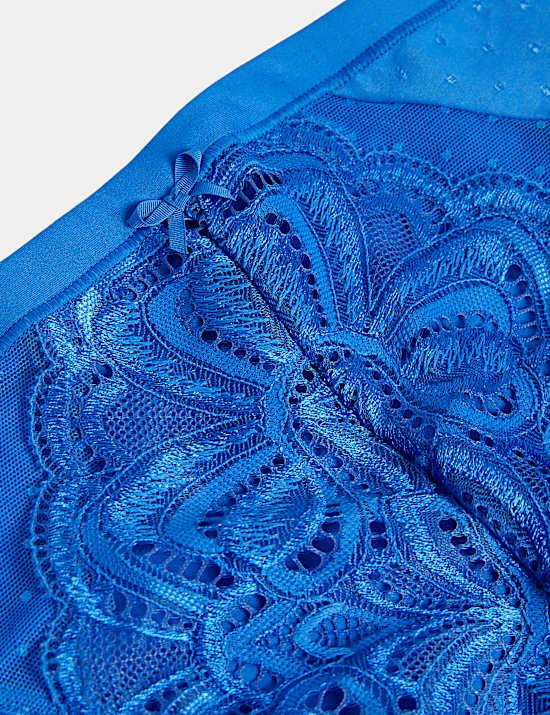 3 pak Celana Dalam Wanita Bentuk High Leg Renda Amelia