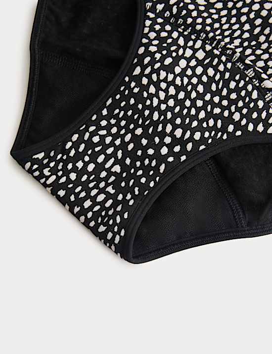 3 Pack Cotton Rich Period Bikini Knickers