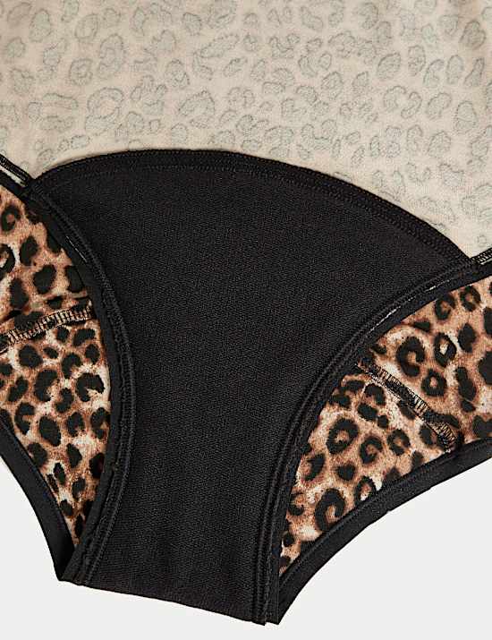 3pk Super Heavy Absorbency Period Full Briefs