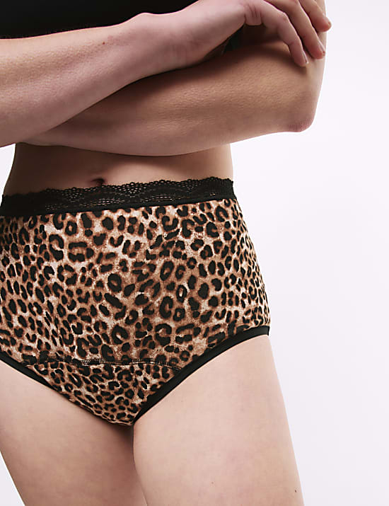 3pk Super Heavy Absorbency Period Full Briefs