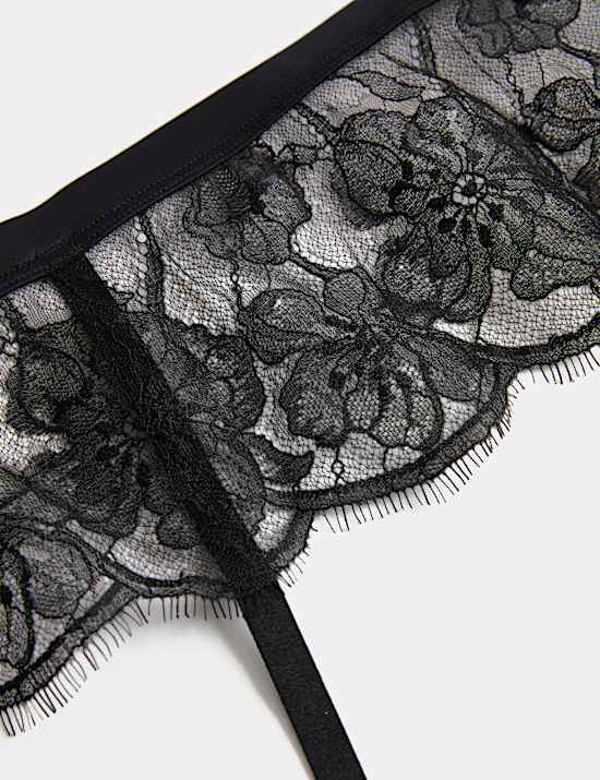 Belle Lace Suspender