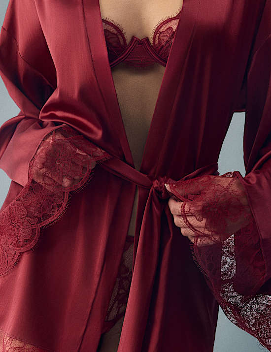 Belle Satin Wrap