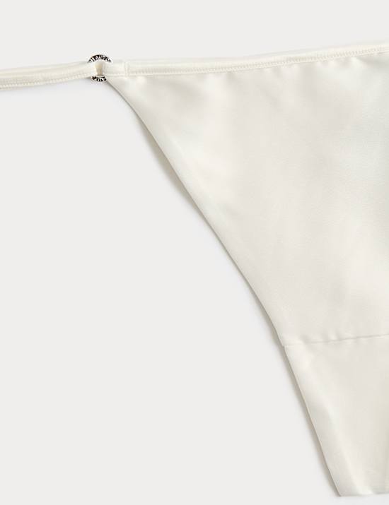 Tanga tanga s čern&yacute;m &scaron;t&iacute;tkem