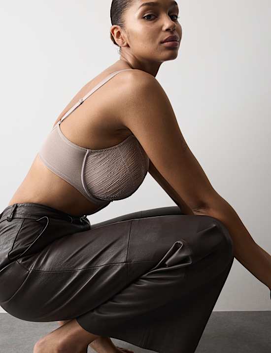 Florence Embroidery Wired Plunge Bra (F-H)