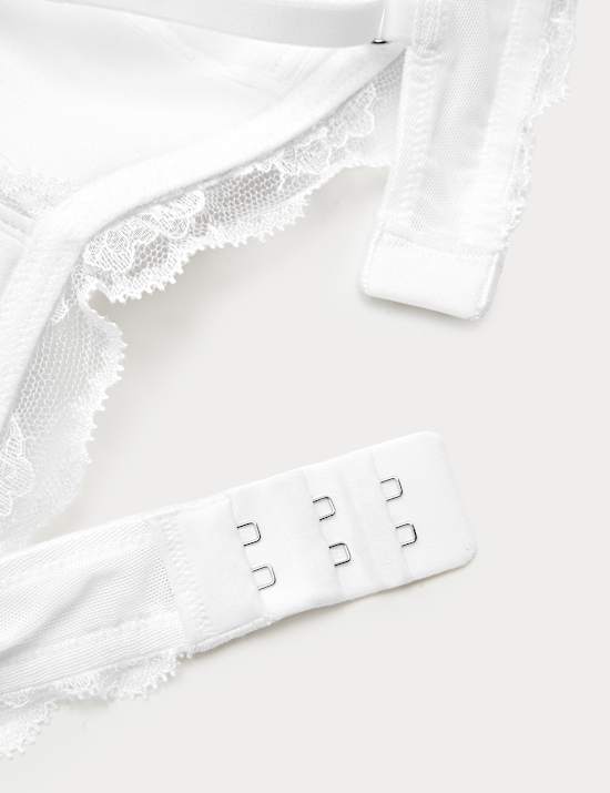 Savannah Lace Non Wired Plunge Bra (A-E)