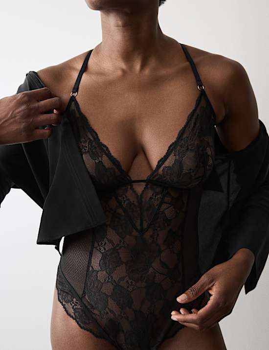 Body Savannah orn&eacute; de dentelle