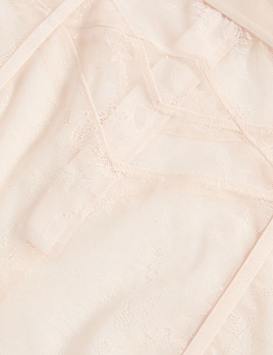 ContourWear Lace Half Slip