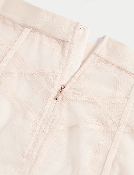 ContourWear Lace Half Slip