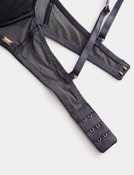 Σουτιέν με βαθύ ντεκολτέ A-E Lisianthus με μπανέλα και κέντημα