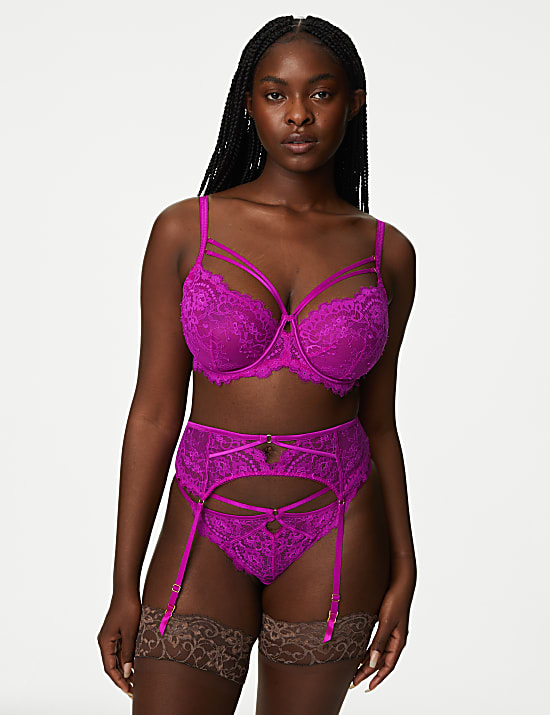 Blanca Lace Suspender