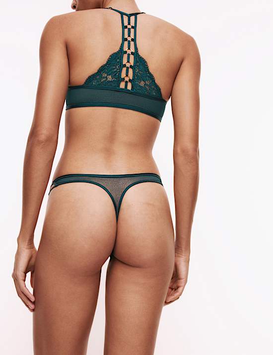 Vera Lace Thong