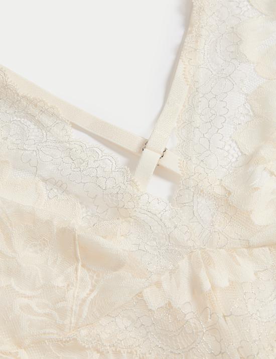 Krajkové body Lindy