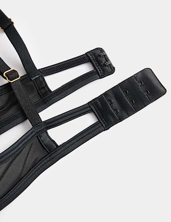 Magda Embroidery Wired Plunge Bra A-E