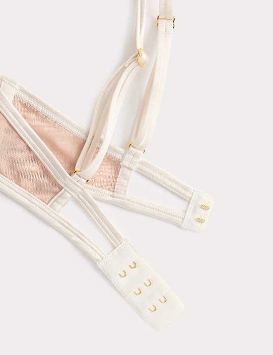 Soutien-gorge plongeant Arianna coupe longue &agrave; armatures et broderie, bonnets A &agrave; E