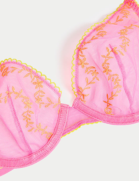 Bra Plunge Berkawat Bordir Farina A-E