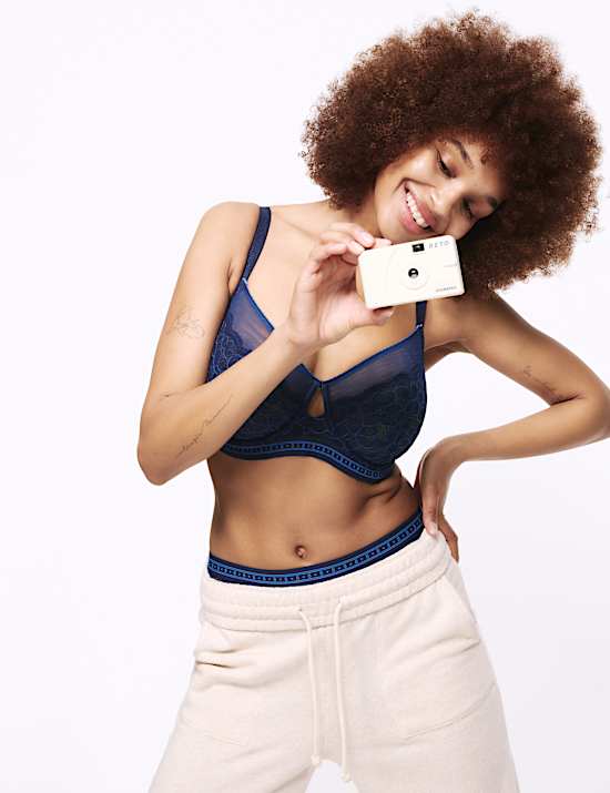 Cleo Lace Wired Minimiser Bra (C-G)