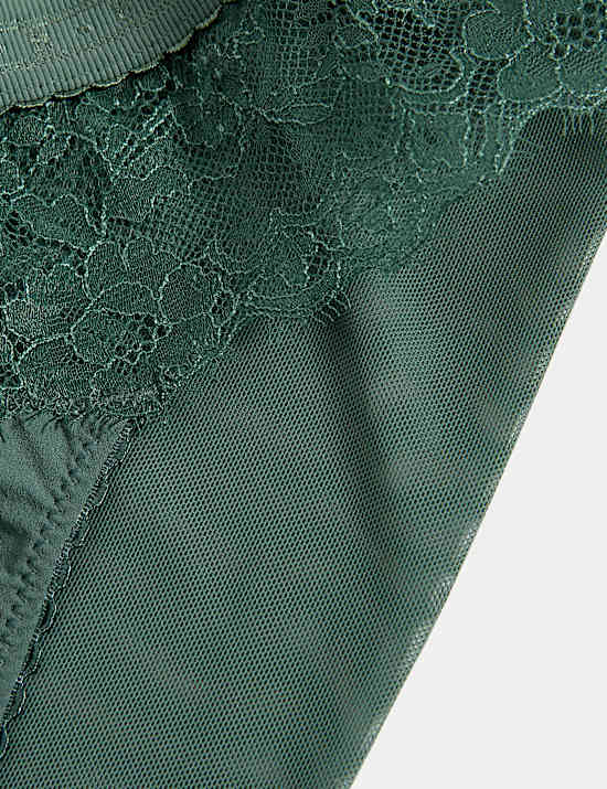 Slip mit hoch ausgeschnittenem Bein „Anna Lace“