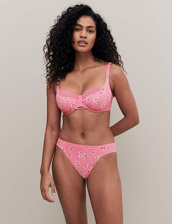 Soutien-gorge &agrave; armatures et imprim&eacute; fleuri, bonnets embo&icirc;tants G&nbsp;&agrave;&nbsp;K