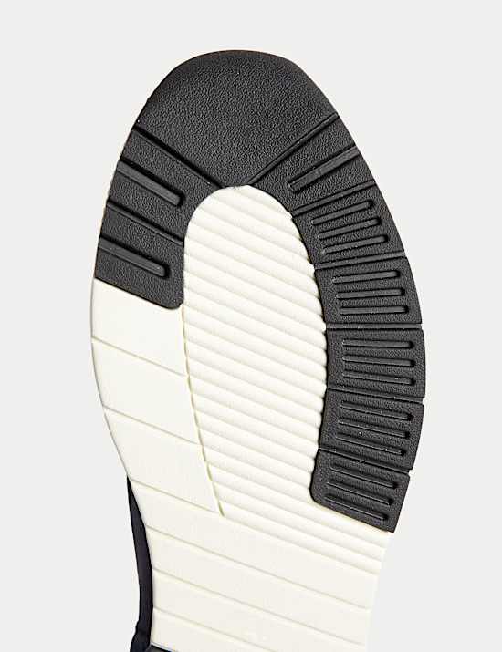 נעלי ספורט סרוגות עם שרוכים בשילוב Freshfeet&trade;&lrm;