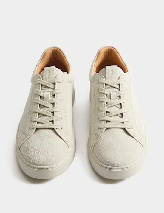 Su&egrave;de sneakers met veters