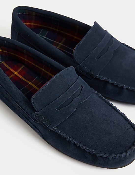 Suede Slippers with Freshfeet&trade;