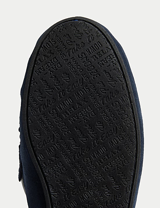 Mokassin-Slipper aus Wildleder