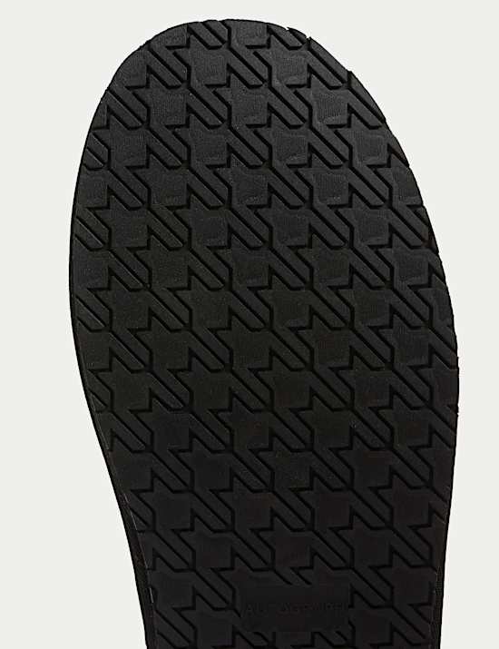 Zapatillas estilo chinela de piel