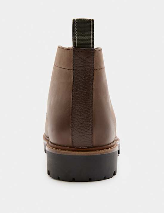 Gum Sole Cleated Chukka Boots