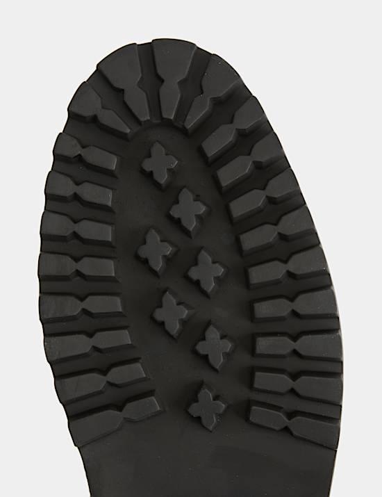 Gum Sole Cleated Chukka Boots