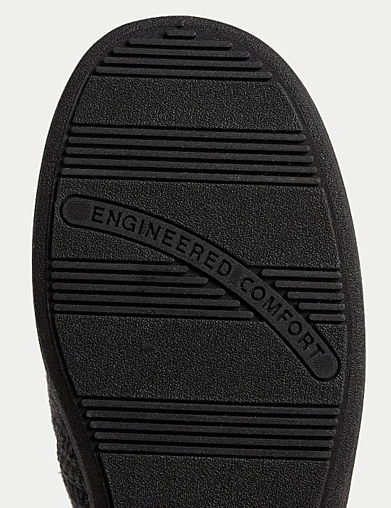 Pantoffeln mit Fischgrätenmuster und Freshfeet™