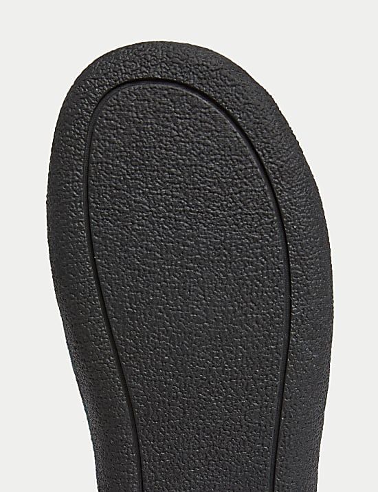 Καρό παντόφλες