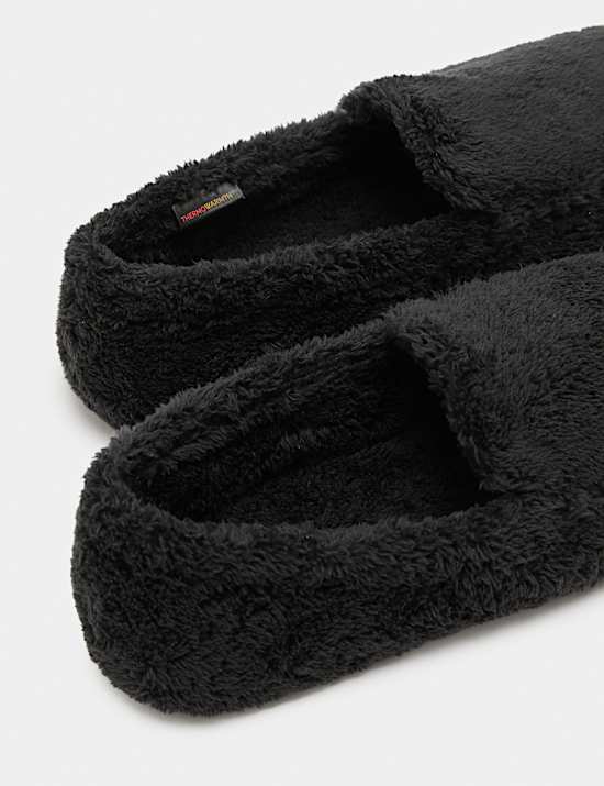 Chaussons style mocassins, dot&eacute;s de la technologie Freshfeet&trade;
